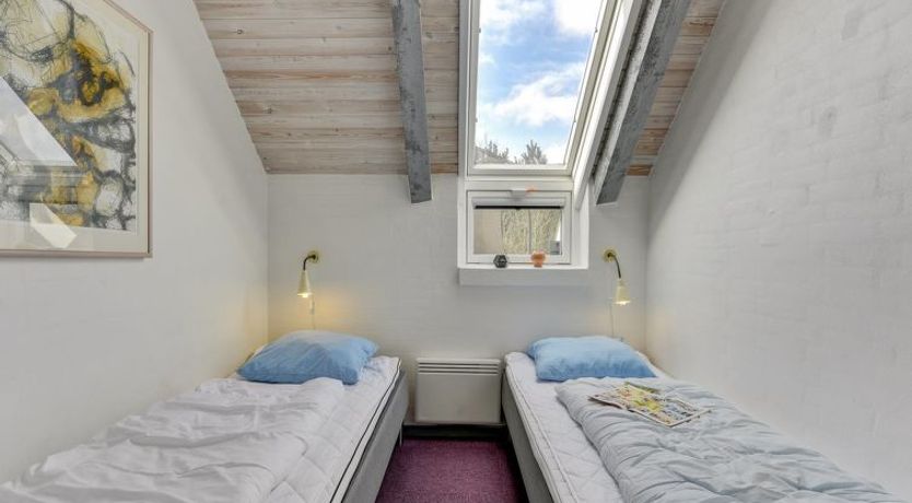 Photo of "Gizella" - 850m to the fjord