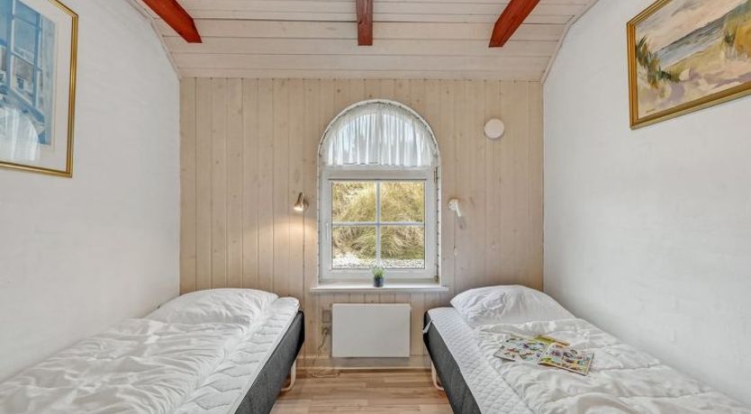 Photo of "Sannie" - 450m from the sea