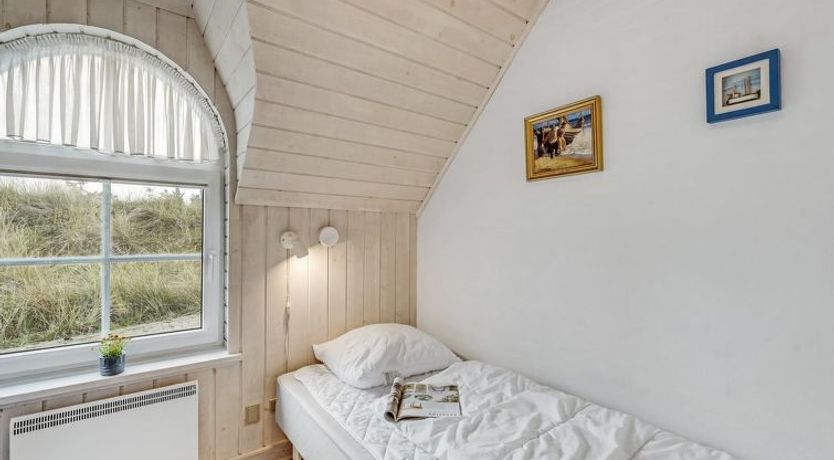 Photo of "Sannie" - 450m from the sea