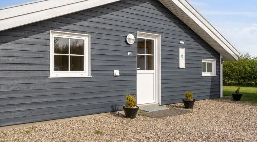 Photo of "Tinka" - 1.2km to the fjord