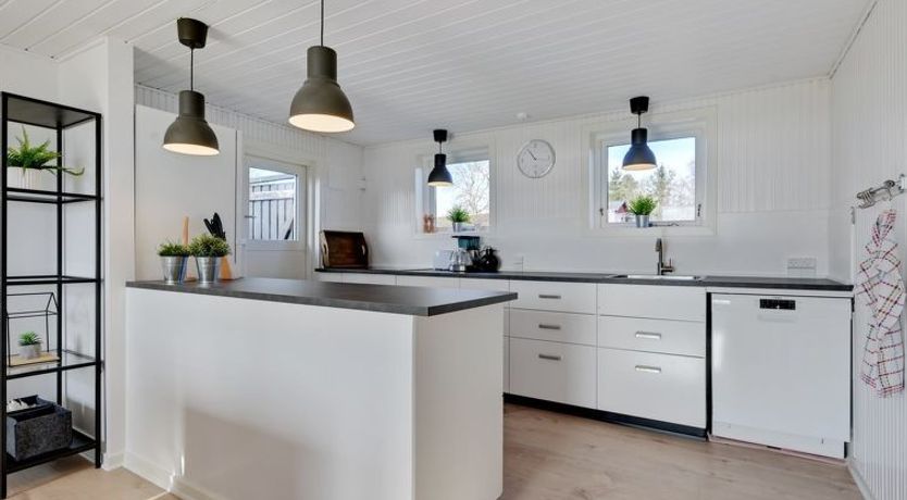 Photo of "Caren" - 125m to the fjord