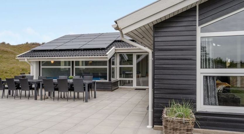 Photo of "Alli" - 800m from the sea