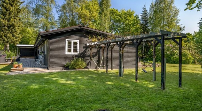 Photo of "Ilena" - 16.3km from the sea