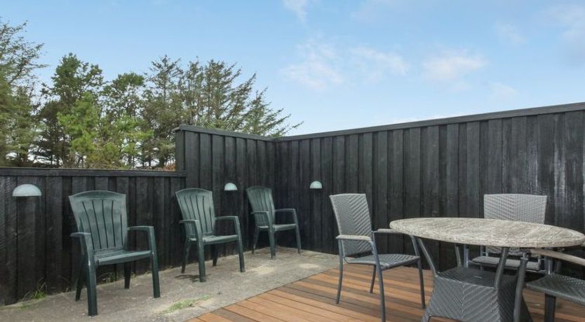 Photo of "Nienke" - 700m from the sea