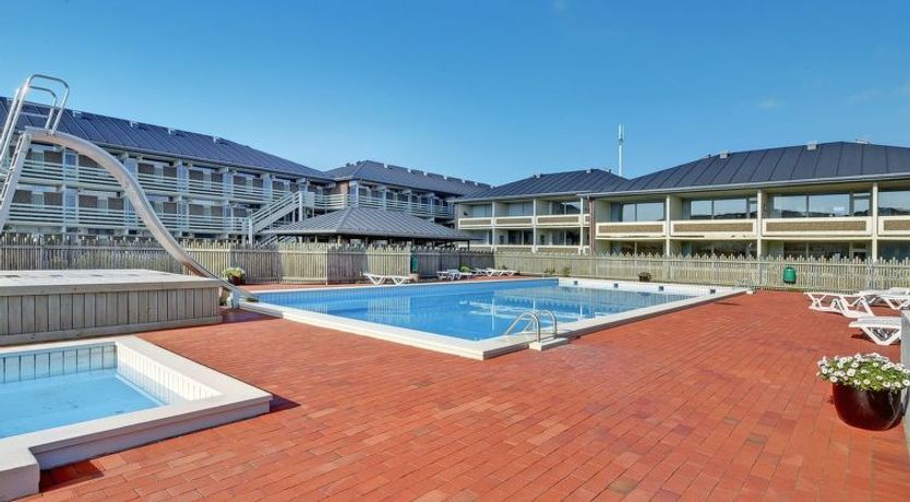 Photo of "Britt" - 100m from the sea