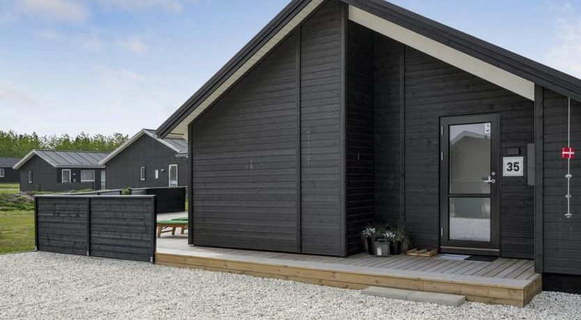 Photo of "Ina" - 1.2km from the sea