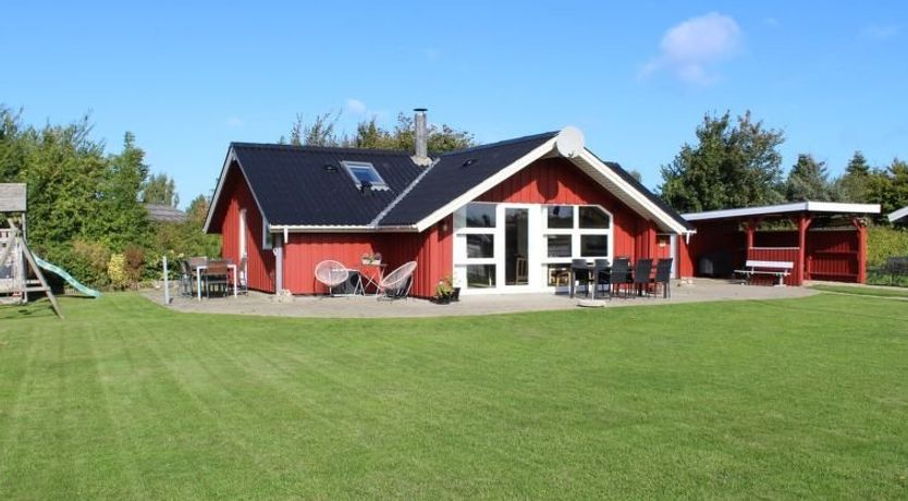 Photo of "Thorgot" - 400m from the sea