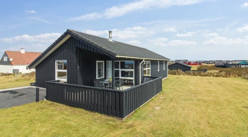 Photo of "Eyvin" - 100m from the sea