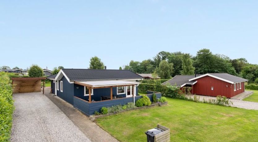 Photo of "Roar" - 500m from the sea