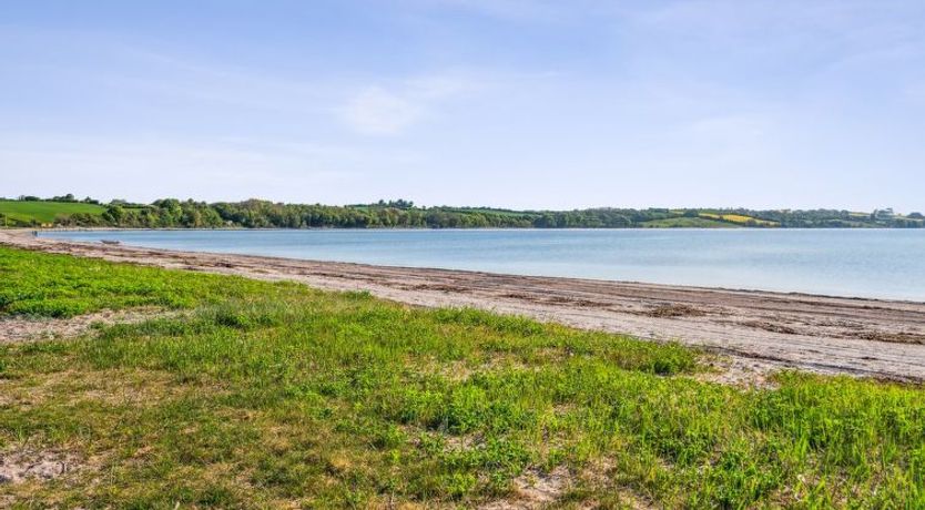 Photo of "Dolores" - 100m from the sea