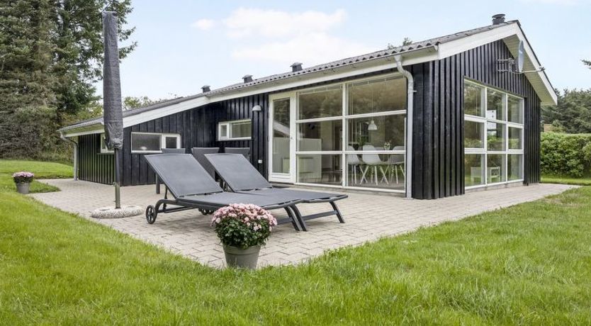 Photo of "Into" - 400m from the sea