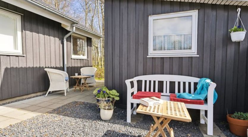 Photo of "Gunholm" - 150m from the sea