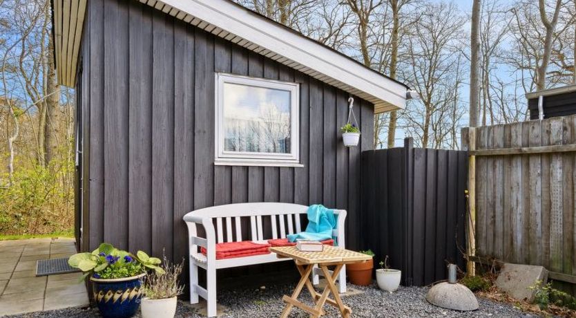 Photo of "Gunholm" - 150m from the sea