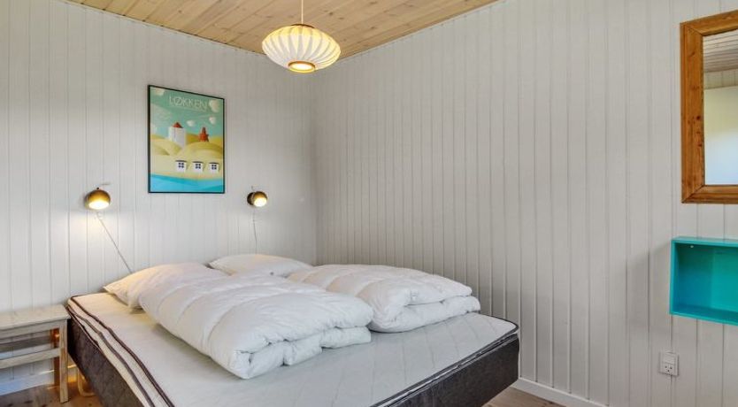 Photo of "Greet" - 700m from the sea