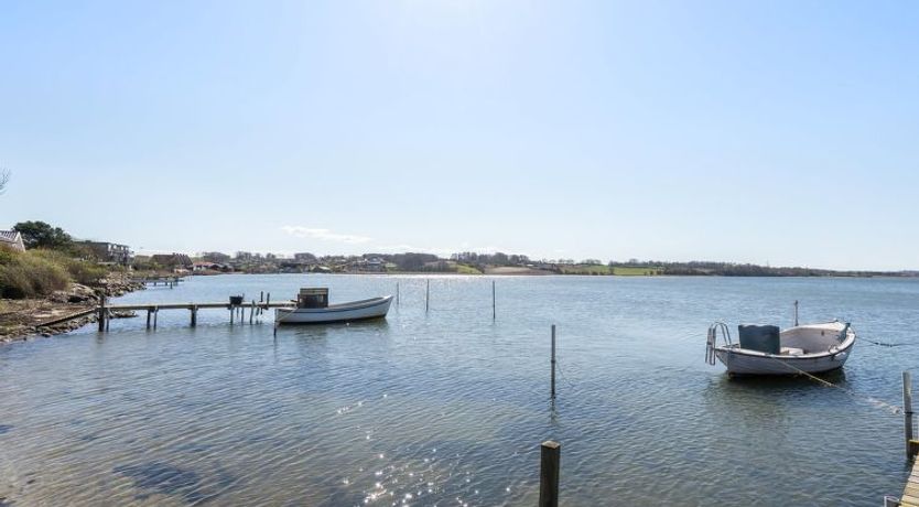 Photo of "Thorlaf" - 200m from the sea