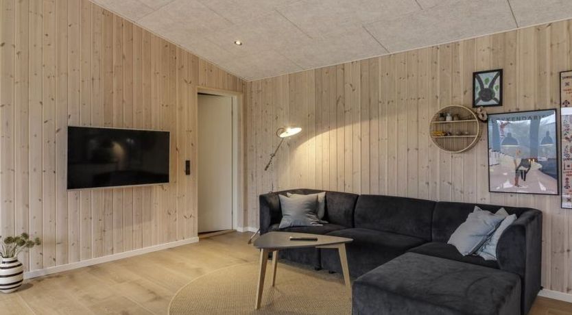 Photo of "Tatania" - 800m from the sea