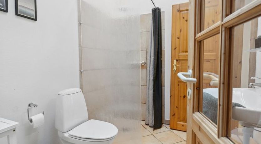 Photo of "Amanda" - 30km from the sea