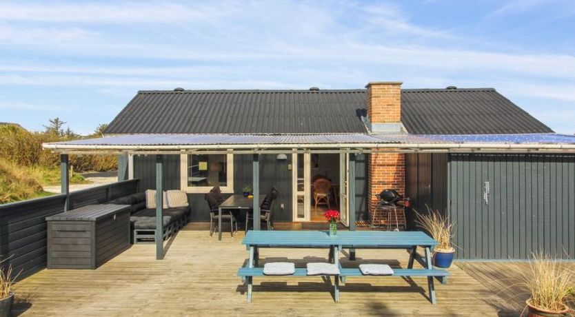 Photo of "Madsen" - 500m from the sea