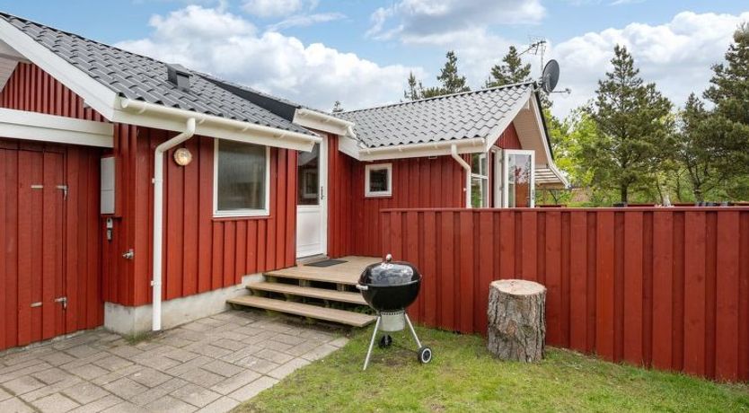 Photo of "Halla" - 200m to the fjord