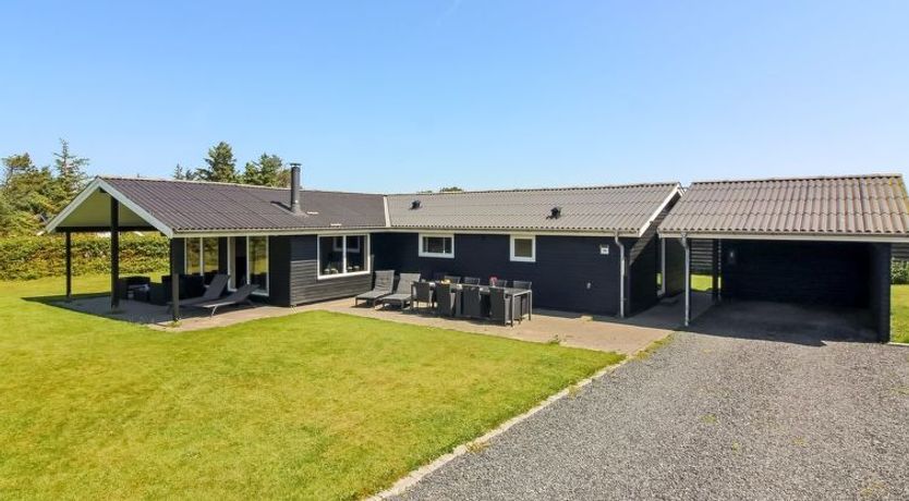 Photo of "Susan" - 600m from the sea