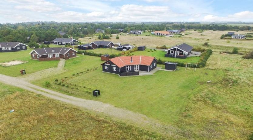 Photo of "Arnger" - 300m to the fjord