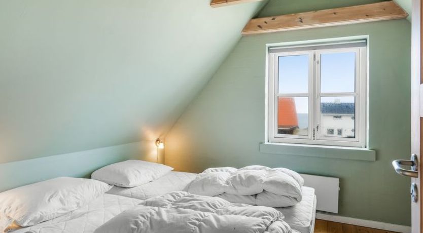 Photo of "Ima" - 60m from the sea