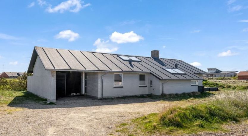 Photo of "Hornbogi" - 300m from the sea