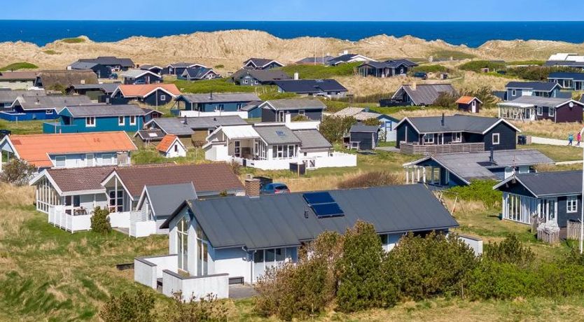 Photo of "Hornbogi" - 300m from the sea