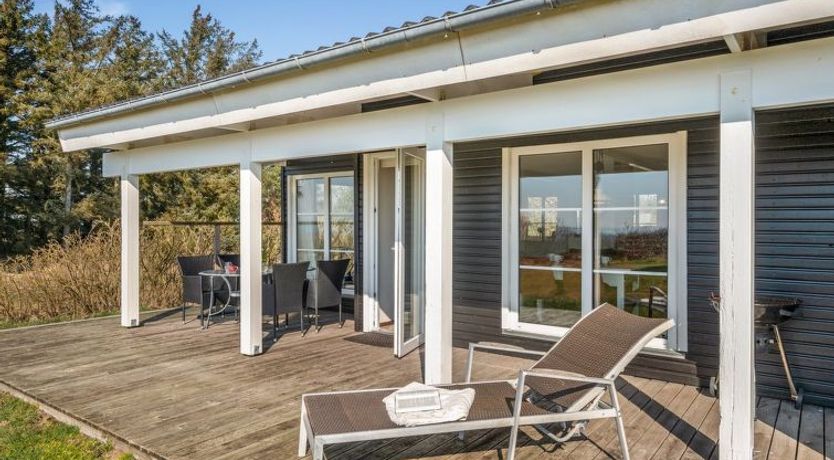 Photo of "Bjart" - 50m to the fjord