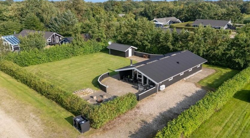 Photo of "Robertha" - 800m to the fjord