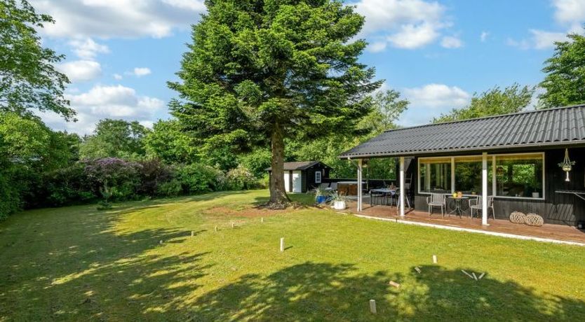 Photo of "Nelina" - 950m to the fjord