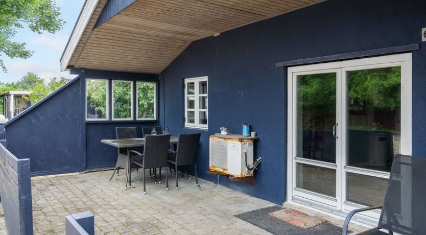 Photo of "Landeline" - 200m to the fjord