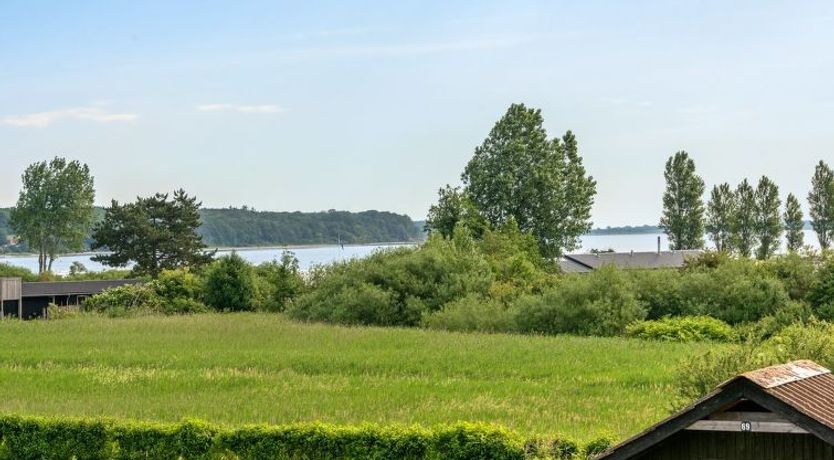 Photo of "Ellyn" - 500m from the sea