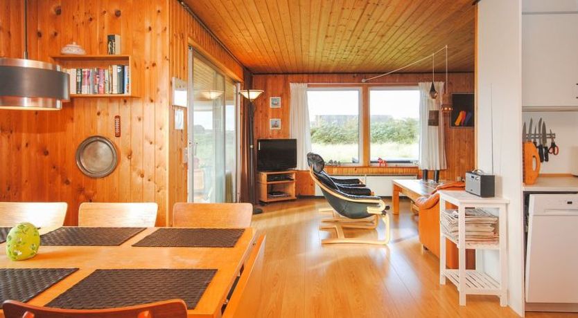 Photo of "Gisela" - 250m from the sea