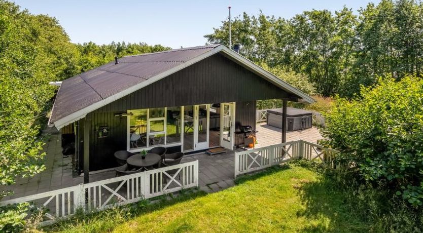 Photo of "Maik" - 1.5km from the sea