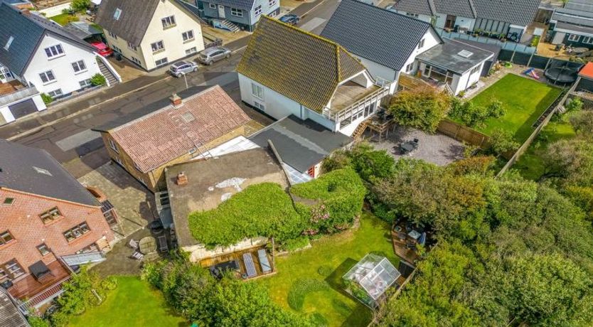 Photo of "Eluisa" - 300m from the sea