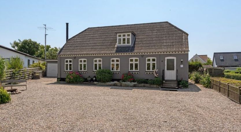 Photo of "Evje" - 250m from the sea