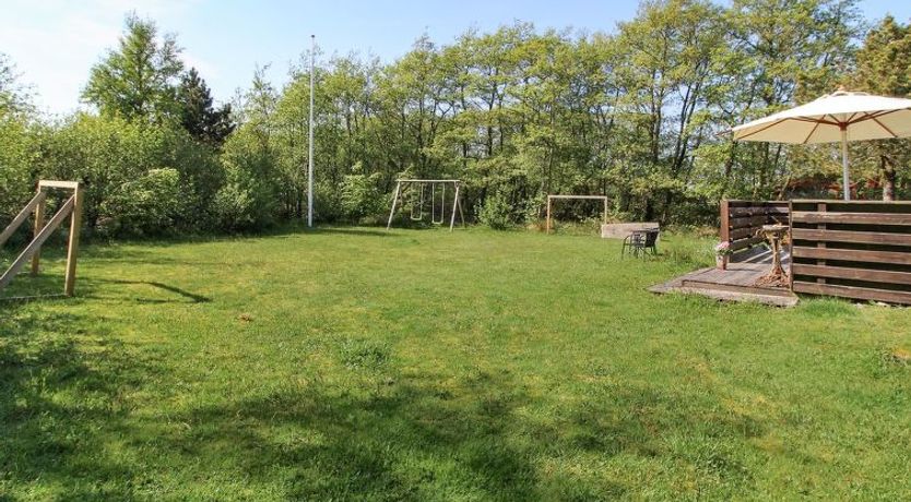 Photo of "Nielsine" - 1.5km from the sea