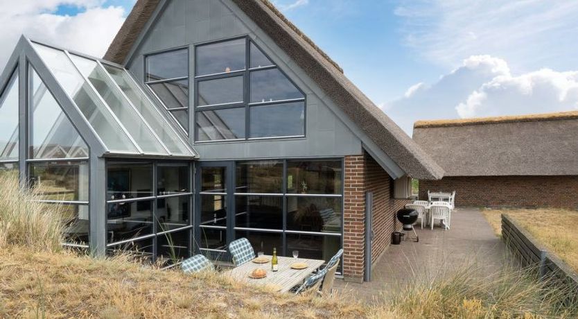 Photo of "Anselmi" - 450m from the sea