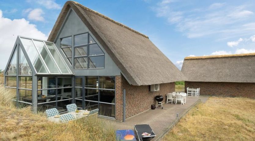 Photo of "Anselmi" - 450m from the sea