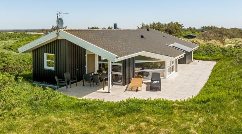 Photo of "Abel" - 350m from the sea