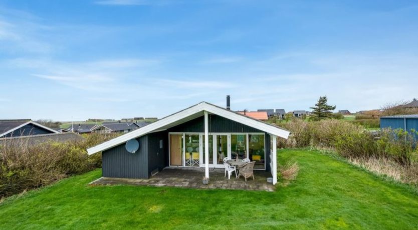 Photo of "Tanea" - 700m to the fjord