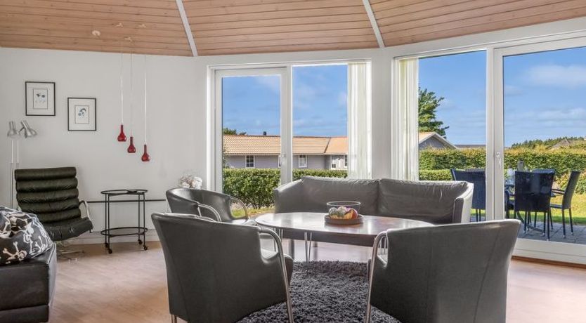 Photo of "Adrienne" - 35km from the sea