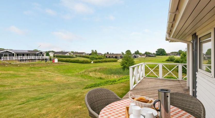 Photo of "Sisko" - 600m from the sea