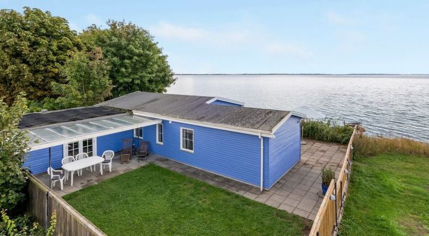 Photo of "Tana" - 5m from the sea