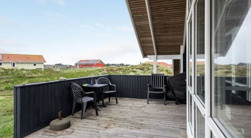 Photo of "Thyrger" - 550m from the sea