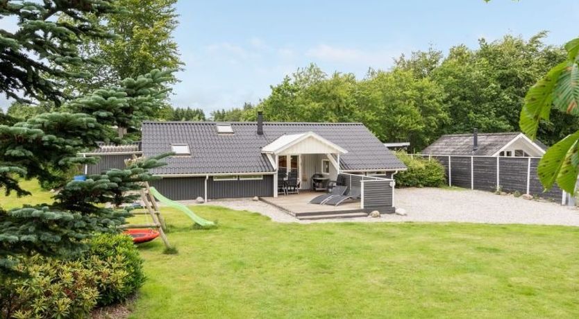 Photo of "Thorolf" - 30km from the sea