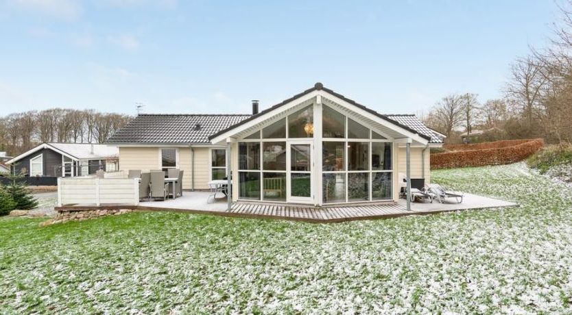 Photo of "Cara" - 200m from the sea