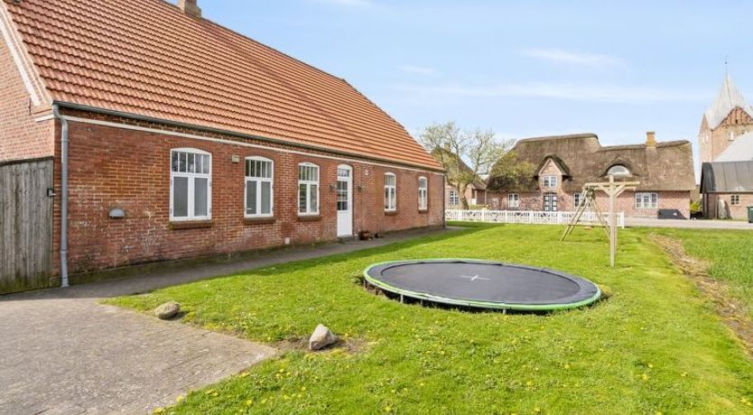 Photo of "Adine" - 13km from the sea