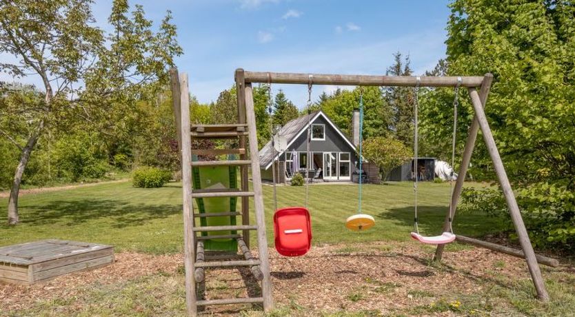 Photo of "Femija" - 500m to the fjord